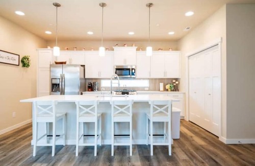 South Hill House | Q House in South Hill, Puyallup - 5 BR/2.5 Bath