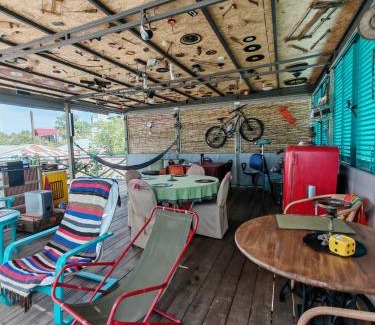 Telavi Apartment | Qilimcha's Apartment with Rooftop Terrace
