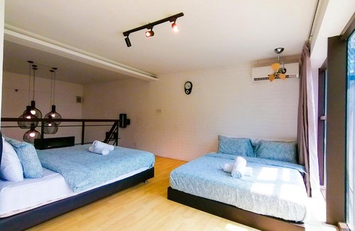 Damansara Perdana Hotel | QRAC DELUXE SUITE @ PETALING JAYA