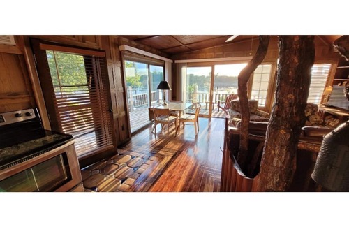 St. Joseph Cabin | Quaint and peaceful waterfront cabin #3-1-Bdrm,upper.