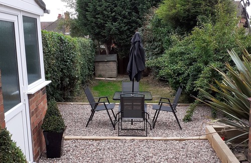 Oakengates Cottage | Quaint and pretty Shropshire cottage