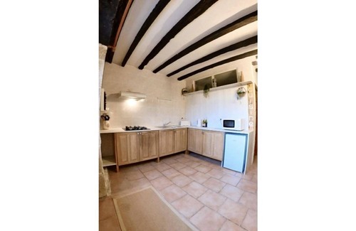 Saint-Eutrope-de-Born House | Quaint apartment in a quiet rural location