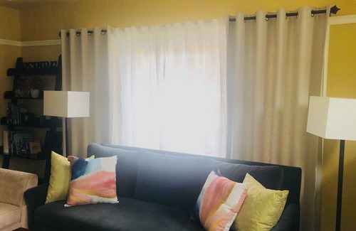 Southwest Berkeley House | Quaint Berkeley Craftsman House & Centrally Located