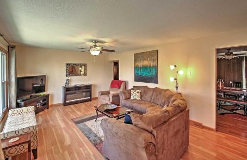 Kenwood House | Quaint Duluth Hideaway with Private Fenced-In Yard!
