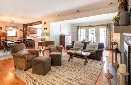 Keezletown House | Quaint Elkton Home near Shenandoah National Park!