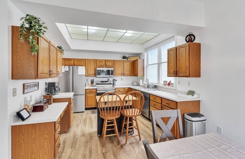 Geyser Crest House | Quaint Hideaway: Close To Spac & Ballston Spa 3 Bedroom Home by RedAwning