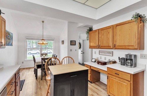 Geyser Crest House | Quaint Hideaway: Close To Spac & Ballston Spa 3 Bedroom Home by RedAwning