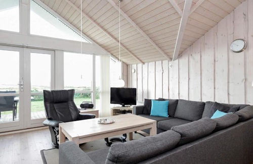 Blavand House | Quaint Holiday Home in Blavand Jutland With Terrace