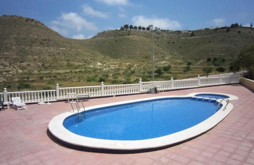 Residencial Benimar House | Quaint Holiday Home in Rojales with Pool