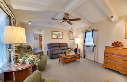 Lakemont House | Quaint Lakemont Retreat 1 Mi to Seneca Lake!