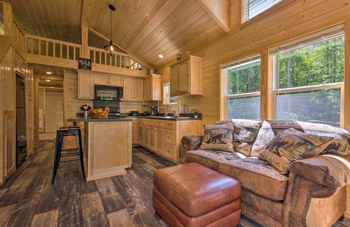 Brevard Cabin | Quaint Mtn Cabin: Tiny Living Near Big Adventure