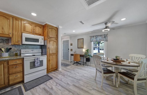 Rock Hill House | Quaint Studio in the heart of Rock Hill, SC - Near I-77 and sport complexes
