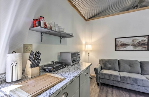 East Tallassee Cabin | Quaint Tallassee Cabin: Stone Creek On-Site!