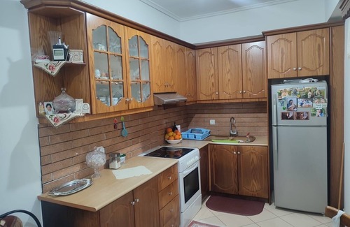 Delvine House | Quaint Village Getaway - Mountain & Ocean Views