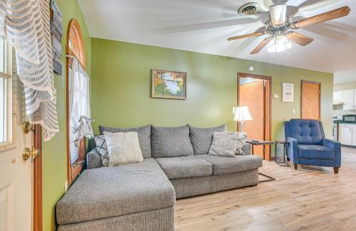 Zanesville House | Quaint Zanesville Home with Game Room and Yard!