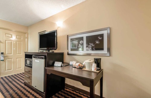 Decatur Hotel | Quality Inn Decatur River City