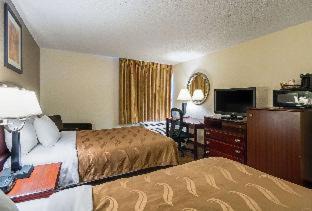 Kingmont Hotel | Quality Inn Fairmont