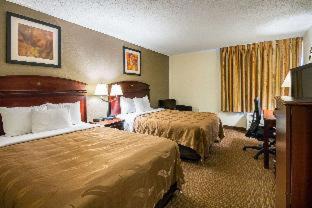 Kingmont Hotel | Quality Inn Fairmont