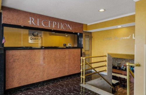 Rochdale Hotel | Quality Inn JFK Airport Rockaway Blvd