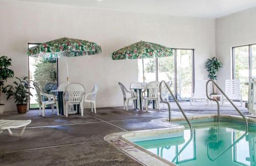 Rehrersburg Hotel | Quality Inn Midway
