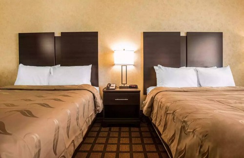 Monee Hotel | Quality Inn Monee I-57