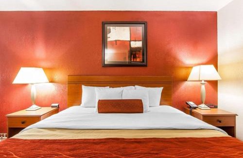 Seaman Hotel | Quality Inn Seaman