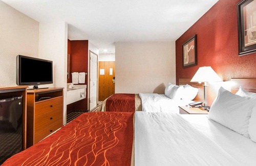Seaman Hotel | Quality Inn Seaman