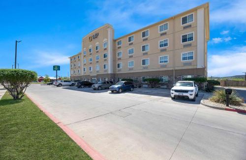 Big Spring Hotel | Quality Inn & Suites Big Spring