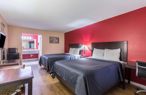 Bridge City Hotel | Quality Inn & Suites Bridge City Orange
