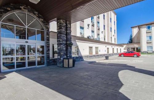 Grande Prairie Hotel | Quality Inn & Suites