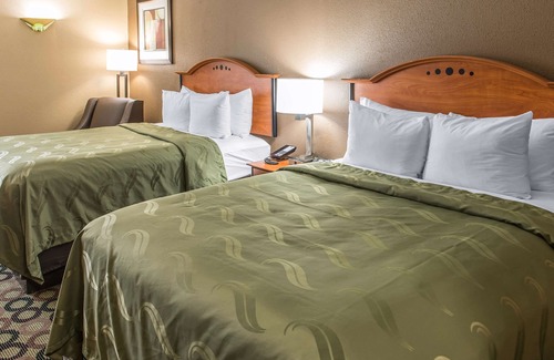 Columbus Hotel | Quality Inn & Suites Columbus West - Hilliard
