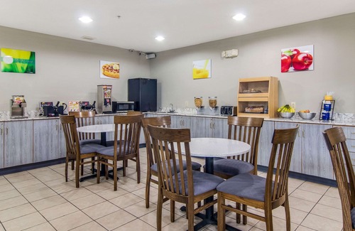 Mercer Hotel | Quality Inn & Suites Grove City - Outlet Mall