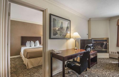 High Level Hotel | Quality Inn & Suites High Level