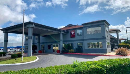 Wetmore Hotel | Quality Inn & Suites I-10 near Fiesta Texas