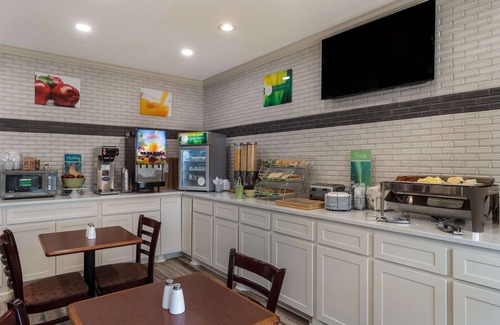 Pearl Hotel | Quality Inn & Suites Pearl - Jackson