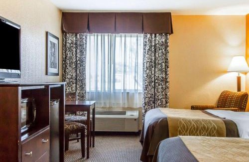 Mount Pleasant Hotel | Quality Inn & Suites