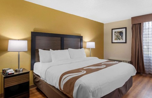 Ruther Glen Hotel | Quality Inn & Suites