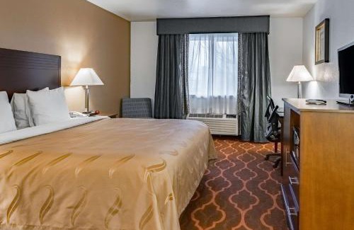 Pleasant Valley Hotel | Quality Inn & Suites Vancouver North