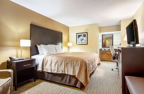 Thomaston Hotel | Quality Inn Thomaston