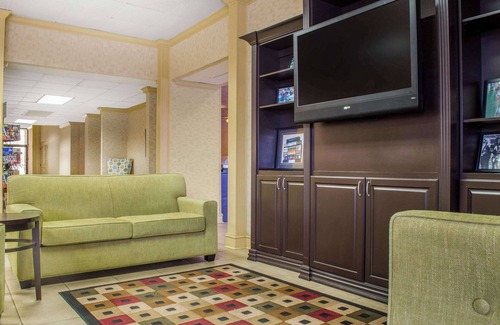Troy Hotel | Quality Inn University Area