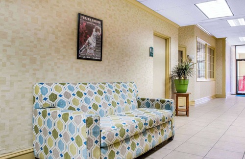 Troy Hotel | Quality Inn University Area
