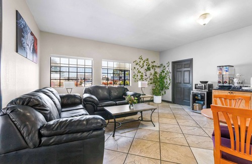 Lawrenceburg Hotel | Quality Inn