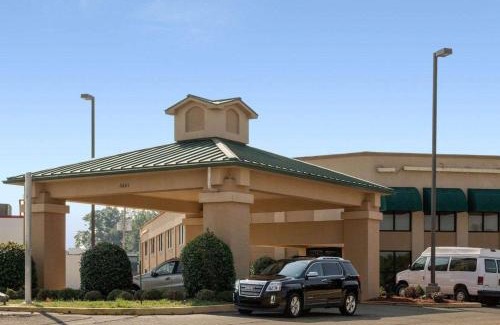 Magee Hotel | Quality Inn