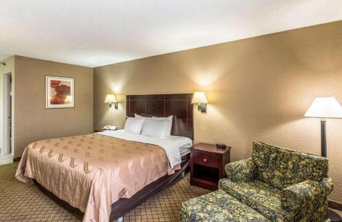 Rolla Hotel | Quality Inn