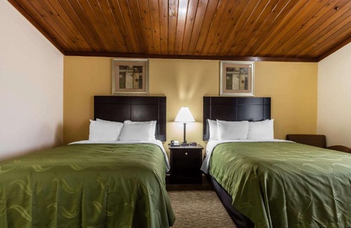 Tullahoma Hotel | Quality Inn