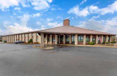 Wooster Hotel | Quality Inn Wooster