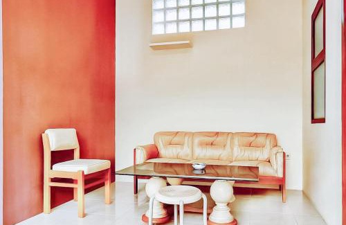 Tasikmalaya Hotel | Quantum Guesthouse Tasikmalaya Mitra RedDoorz