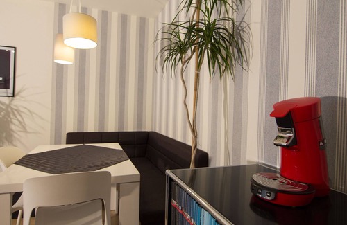 Mitte Apartment | QuartierMitte 2 rooms, kitchen, bathroom, balcony - Saarbrücken City