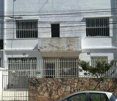 Prado House | Quarto Aconchegante