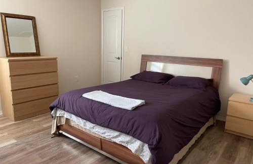 Austin House | Queen Bed Room With Bath 20 Mins To Tesla